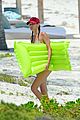 kylie jenner celebrates 19th birthday at beach with tyga kendall more 05