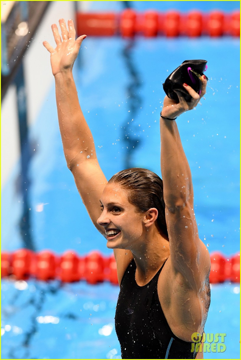 Lilly King Wins Gold, Katie Meili Takes Bronze in Women's 100m