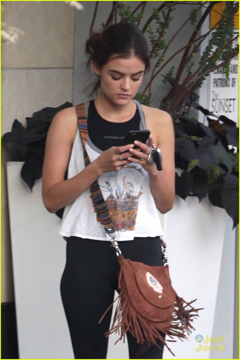 Lucy Hale Hits SoulCycle Class Before Ezria's Engagement on PLL | Photo