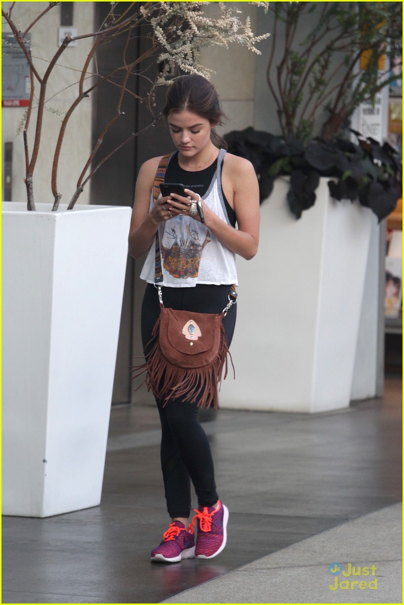 Lucy Hale Hits SoulCycle Class Before Ezria's Engagement on PLL | Photo