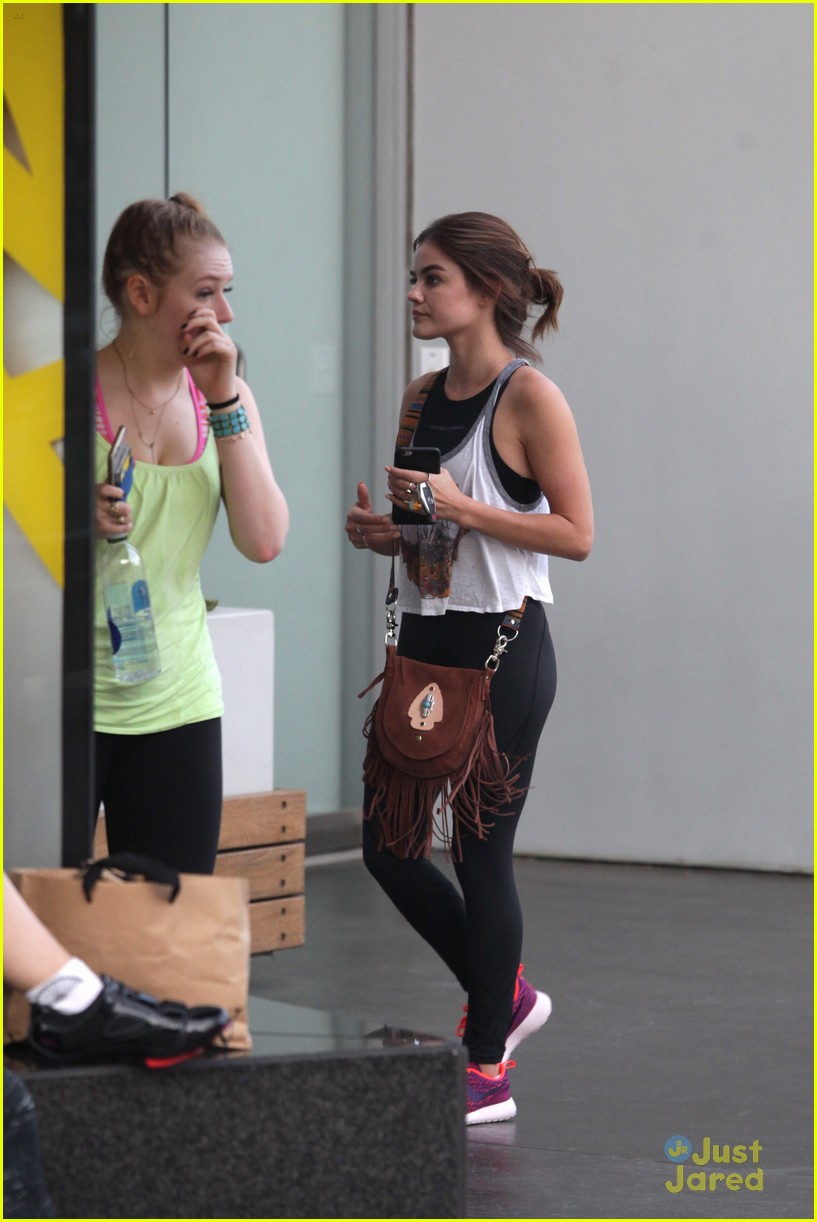 Lucy Hale Hits SoulCycle Class Before Ezria's Engagement on PLL | Photo