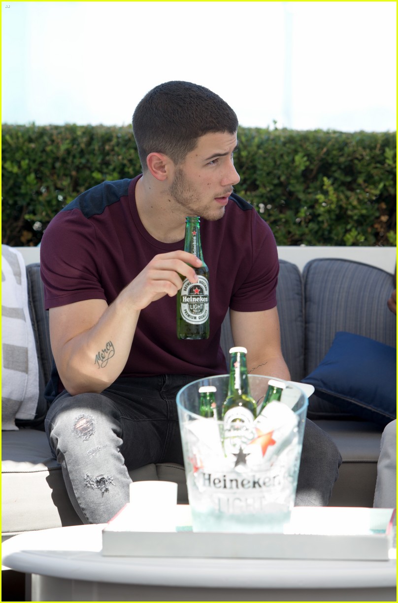 Nick Jonas Celebrates Joe’s Birthday With A Throwback Photo | Photo