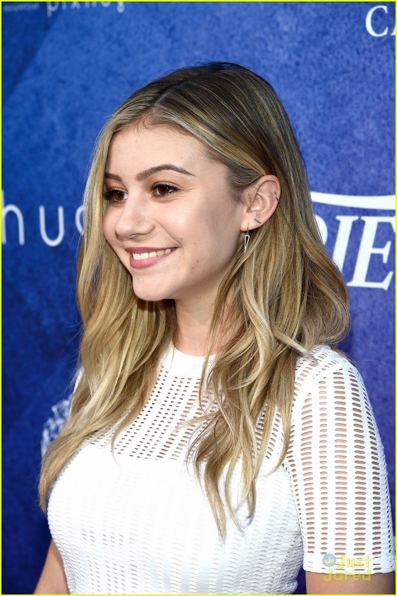 olivia holt g hannelius brec bassinger more actors power youth variety 12