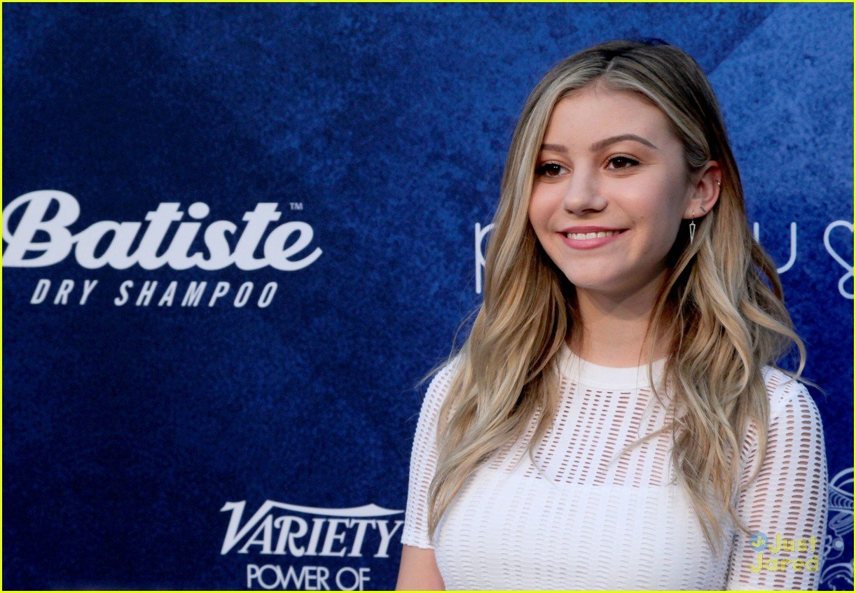 olivia holt g hannelius brec bassinger more actors power youth variety 34
