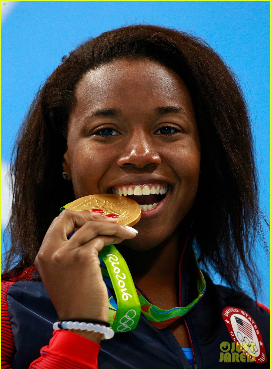 simone biles simone manuel meet up for epic olympics photo 01