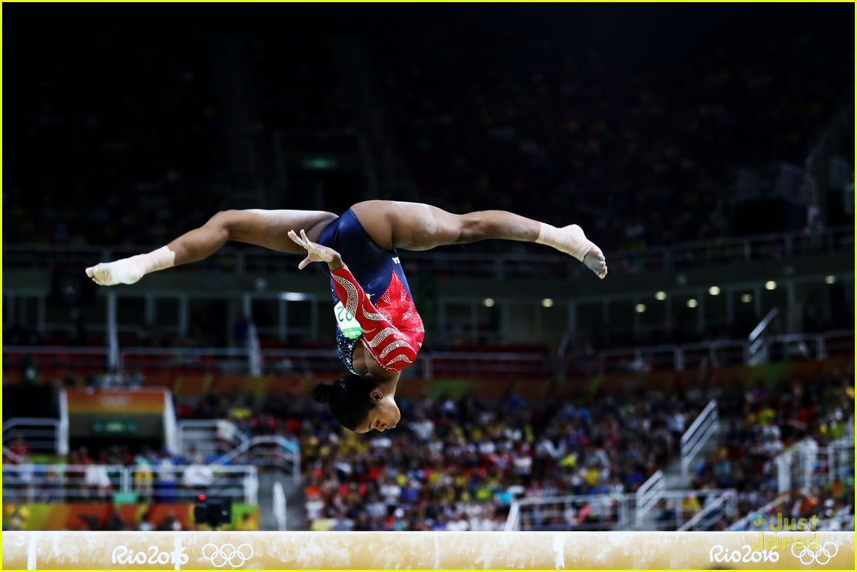 Simone Biles, Aly Raisman Head to All-Around; Madison Kocian Tops ...