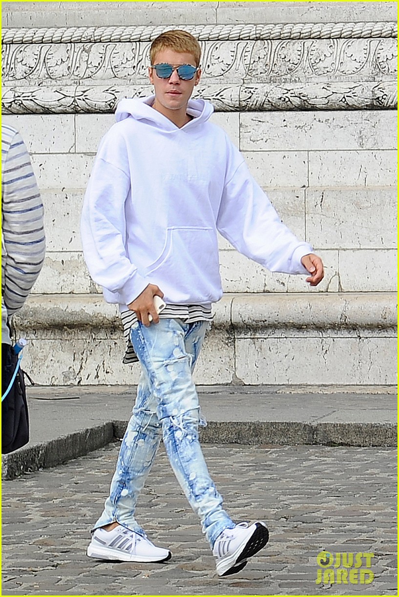 Justin & Jeremy Bieber Check Out Sights in Paris! | Photo 1027795 ...