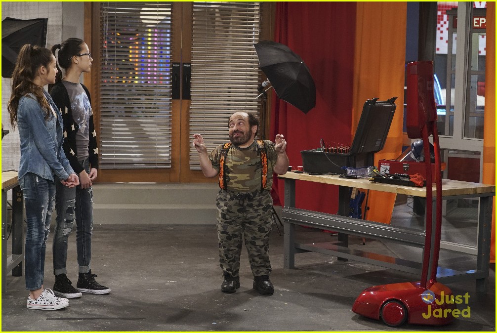 Full Sized Photo of bizaardvark bernie in charge stills 16 | Bernie ...