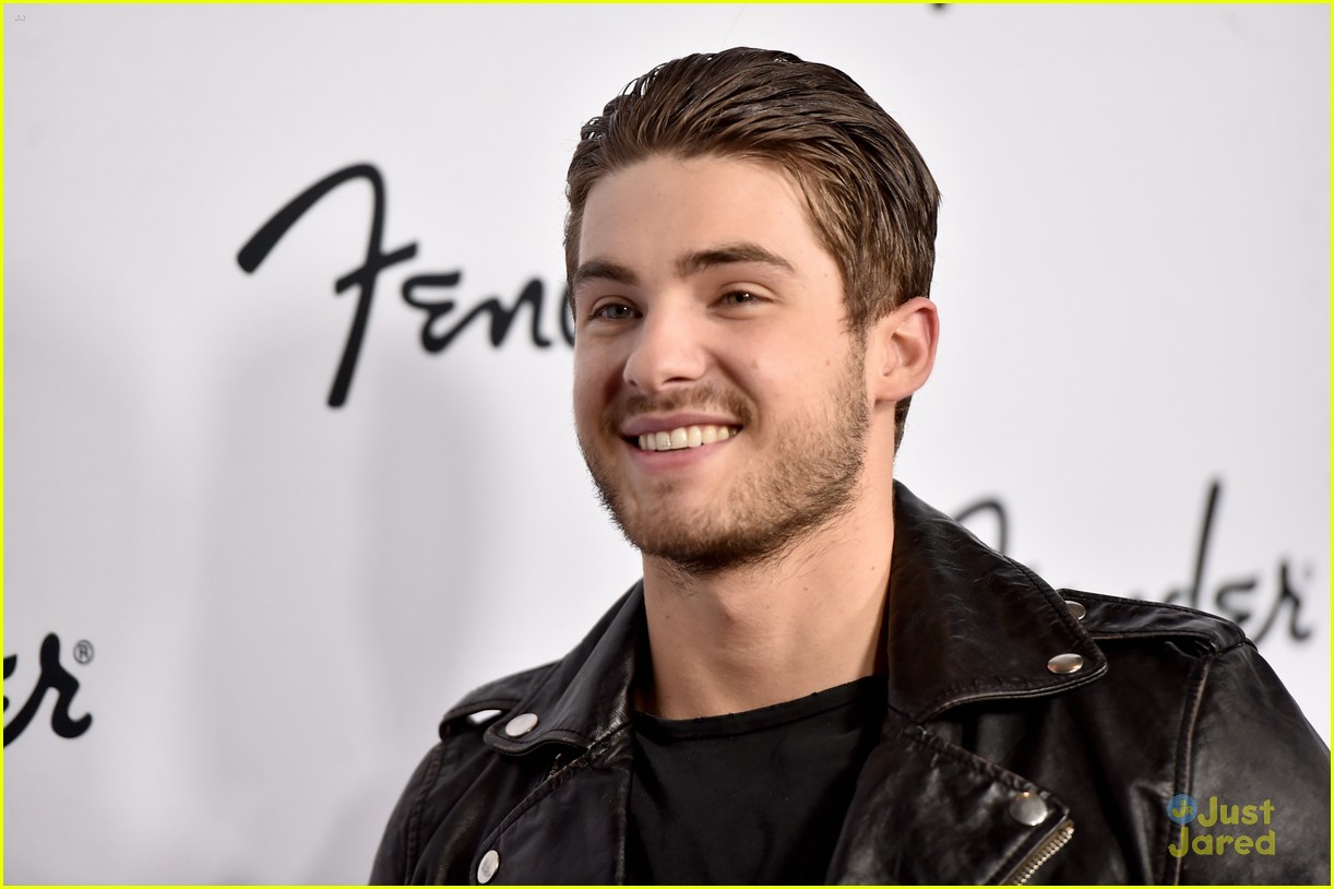 Teen Wolf's Cody Christian & Dylan Sprayberry Hit Fender's Grand ...