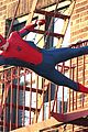 tom holland performs his own spider man stunts on nyc fire escape 13