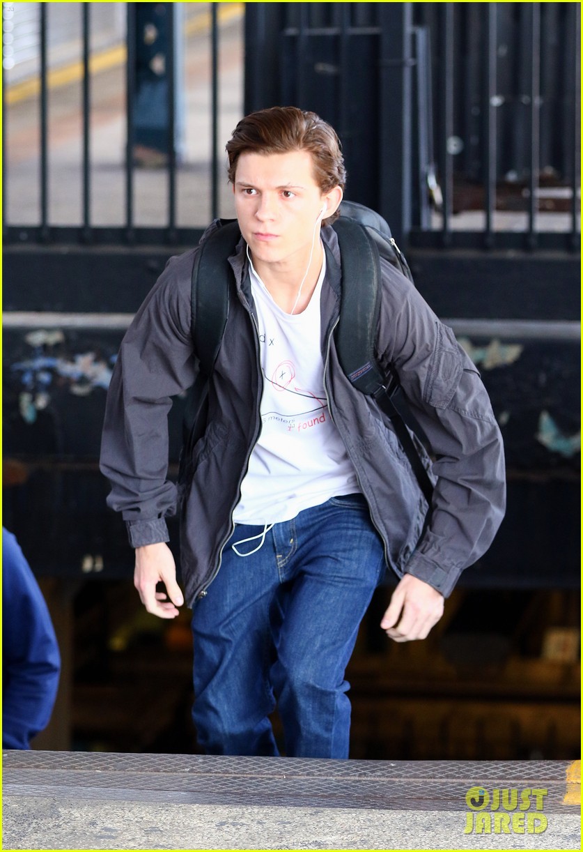 Tom Holland Takes Spider Man Homecoming To New York City Photo 1031207 Photo Gallery