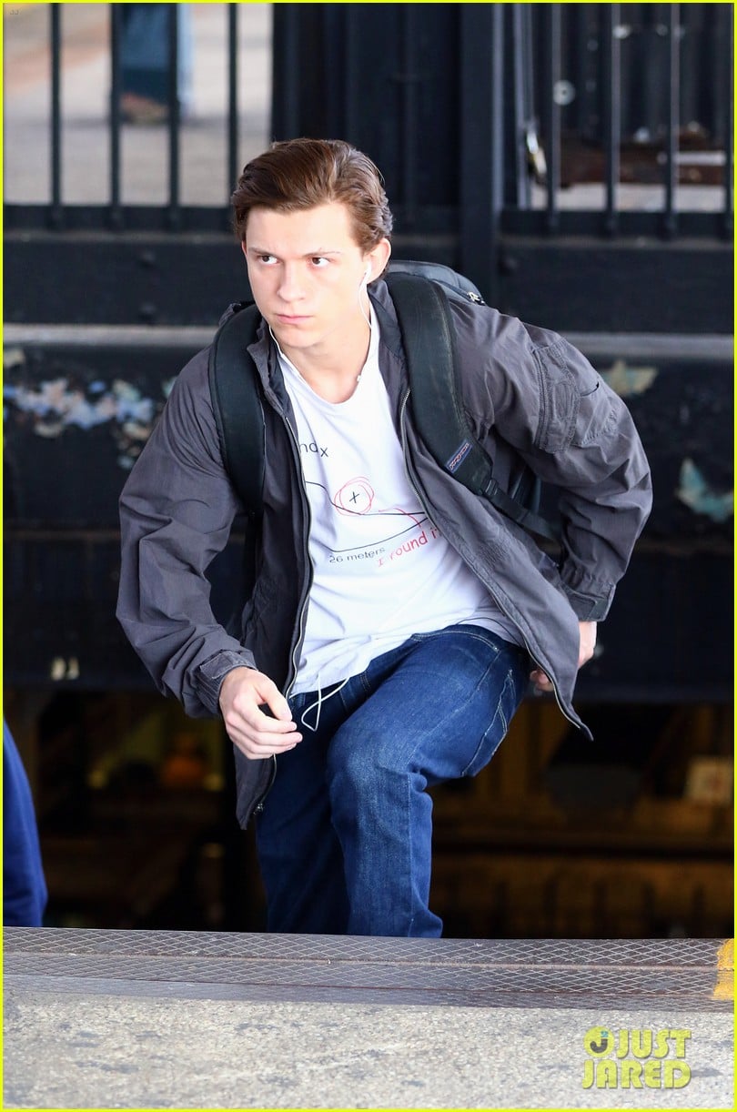 Tom Holland Takes Spider Man Homecoming To New York City Photo 1031209 Photo Gallery