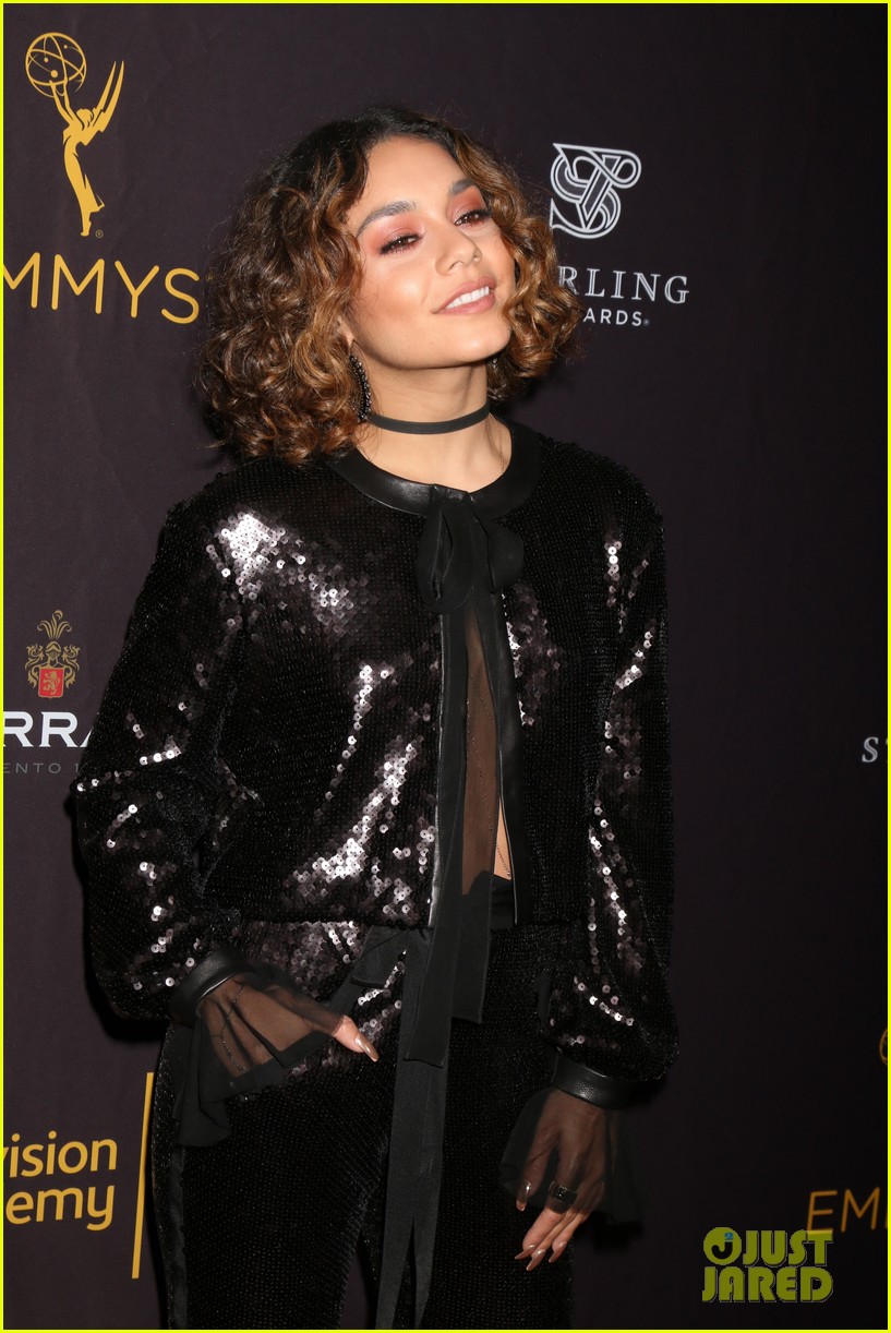 vanessa hudgens julianne hough ariel winter emmy casting noms 03