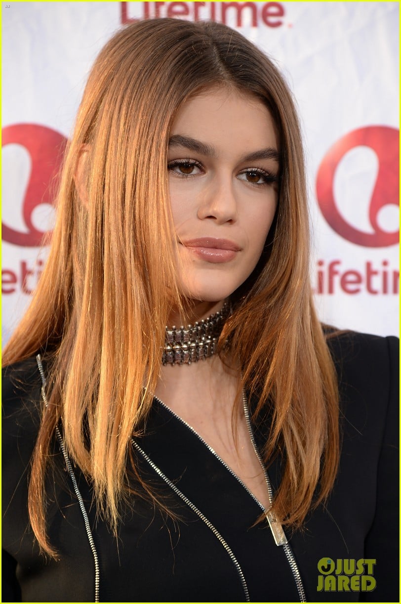 Kaia Gerber Rocks the Red Carpet at 'Sister Cities' Premiere! | Photo ...