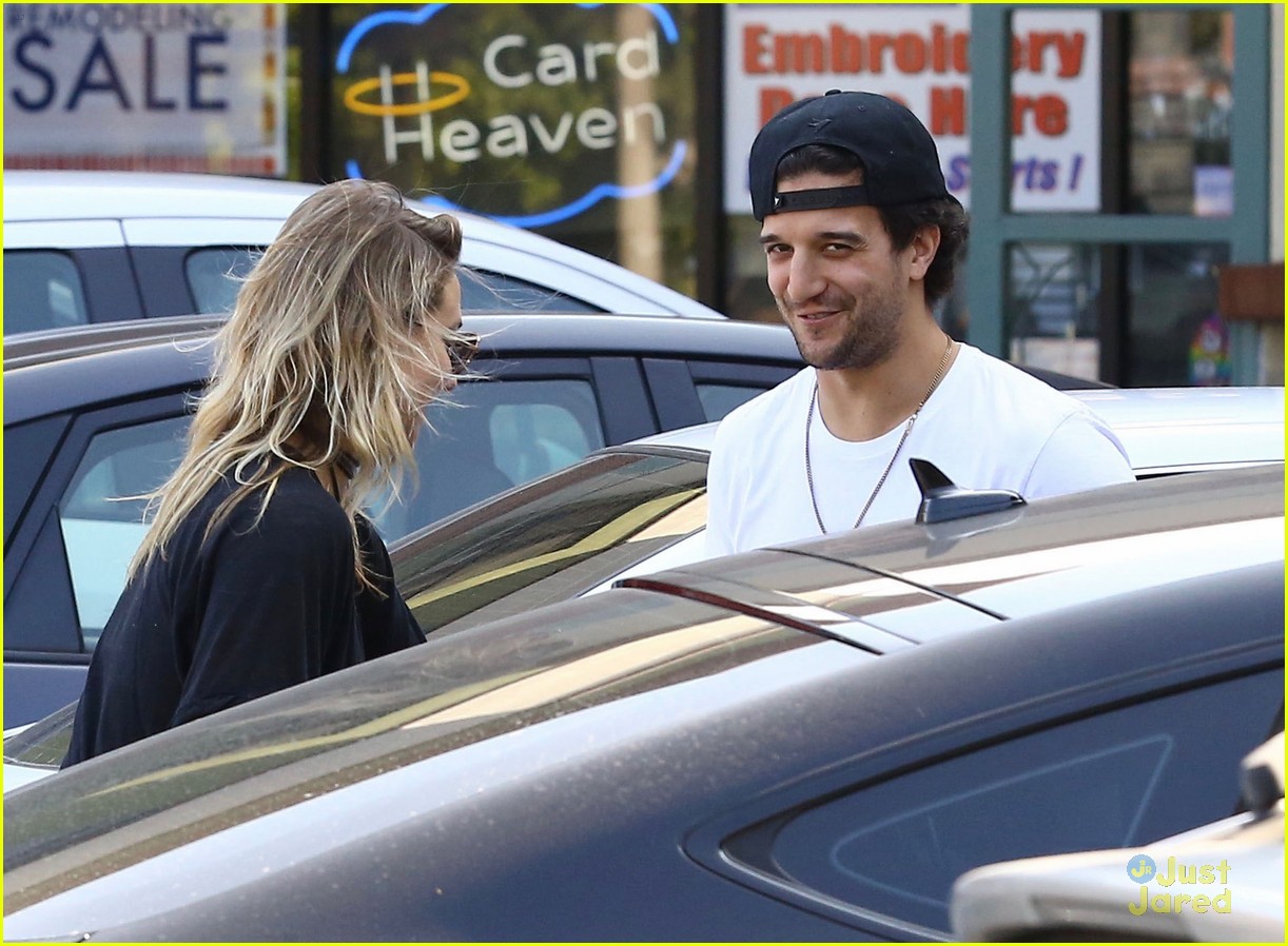 Mark Ballas Calls Leaving &lsquo;DWTS&rsquo; Behind &lsquo;Bittersweet&rsquo; | Photo 1025593