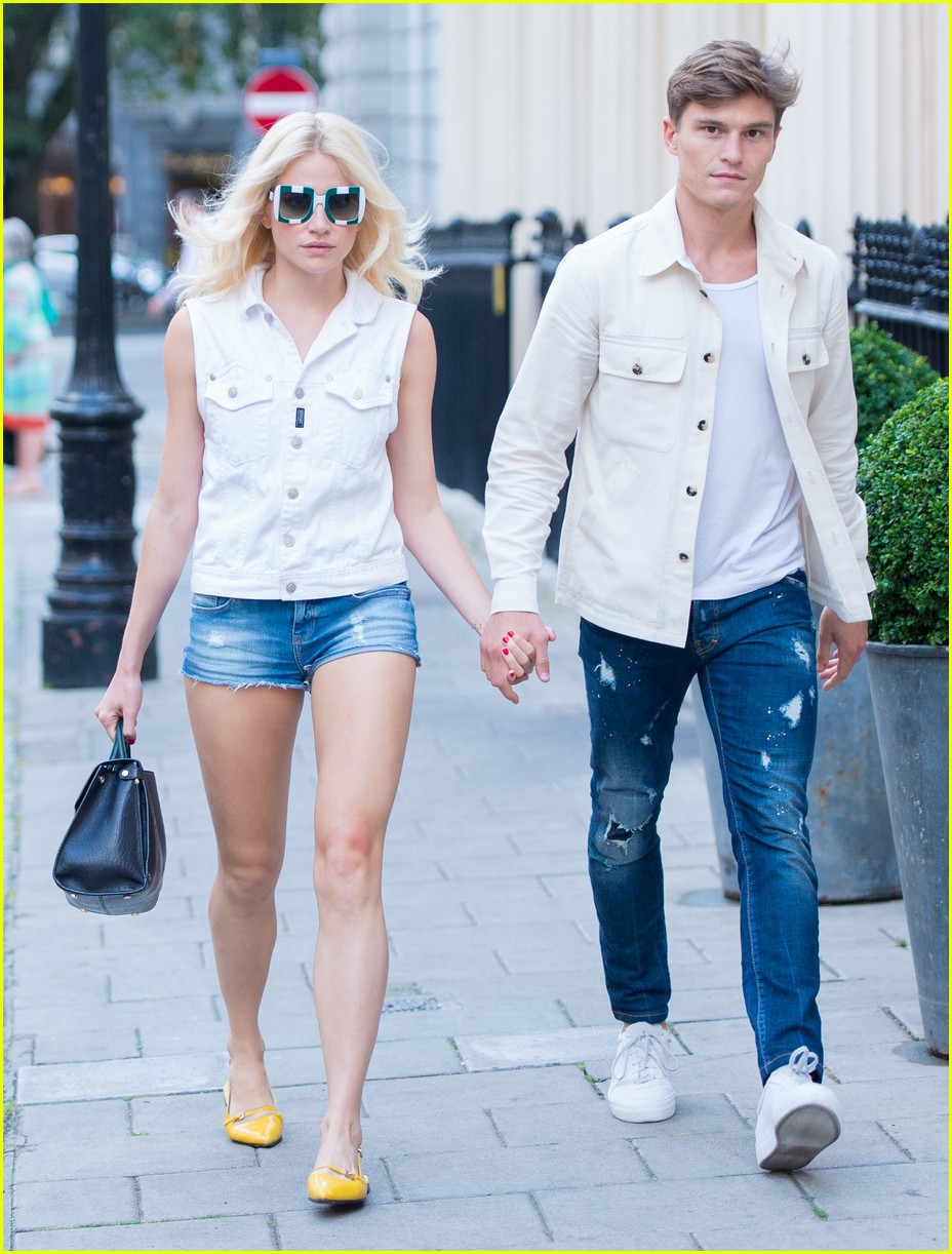 Oliver Cheshire Lunches With Pixie Lott Ahead of The Pedal To Paris