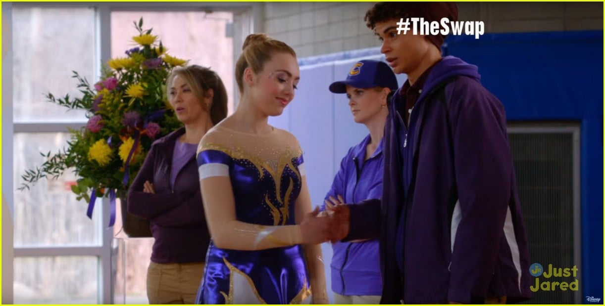 Peyton List & Jacob Bertrand Magically Switch Bodies In 'The Swap