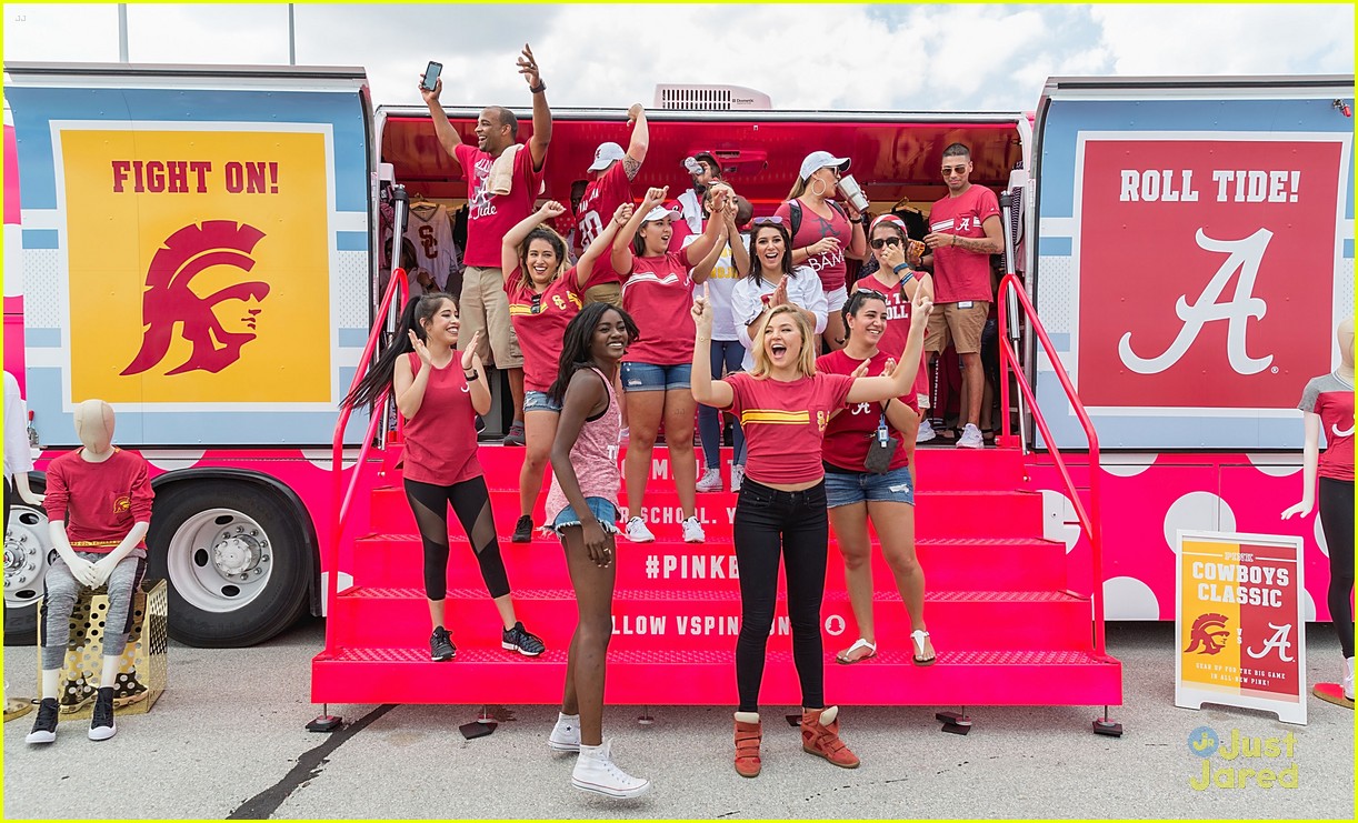 Zuri Tibby & Rachel Hilbert Kick Off Victoria's Secret Pink Bus Tour: Photo  1019678, Rachel Hilbert, Zuri Tibby Pictures