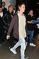 justin bieber goes bar and restaurant hopping for a night out in london 10