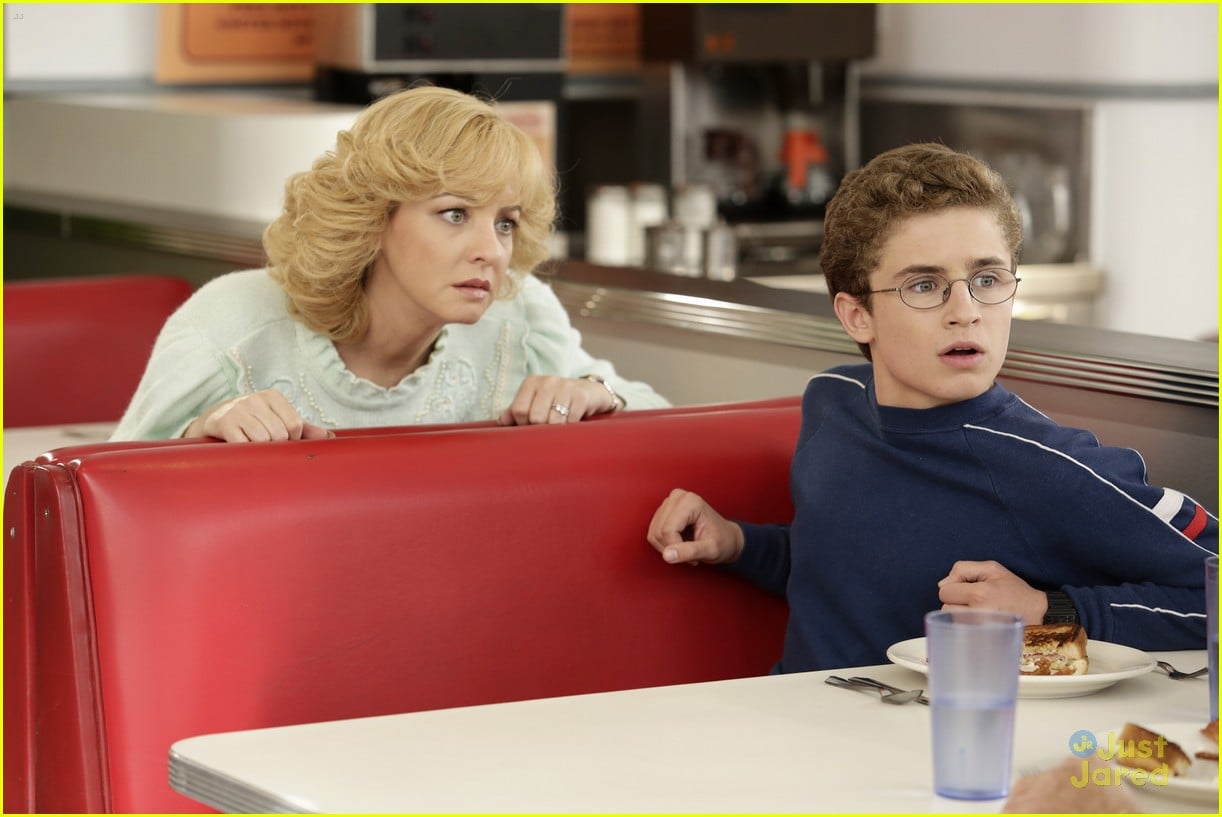 Brec Bassinger Guest Stars On The Goldbergs Tonight Photo 1035034 Photo Gallery Just 6207