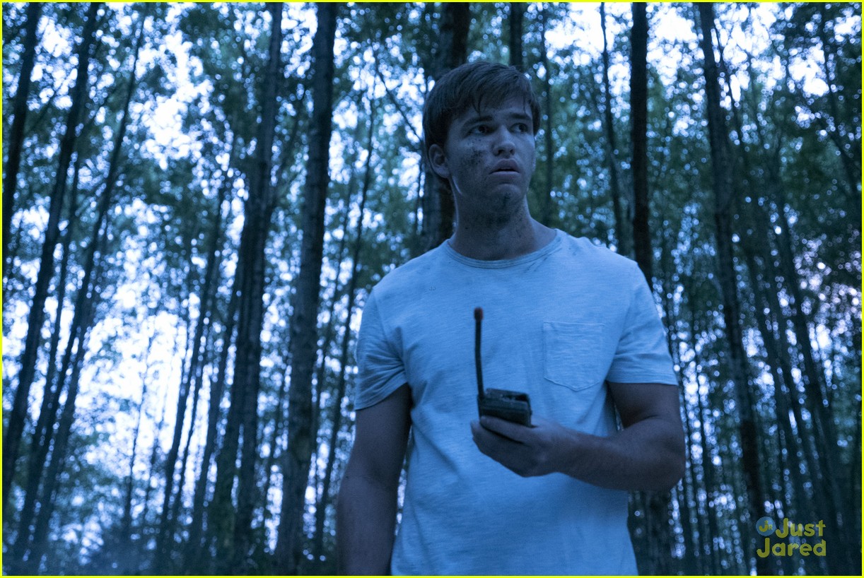 Full Sized Photo of burkley duffield beyond chat build series nycc 06