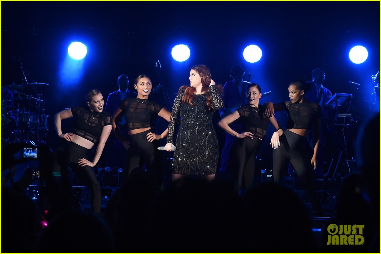 Laura Marano And Meghan Trainor Hit Cbs We Can Survive Concert In Hollywood Photo 1042403 9105