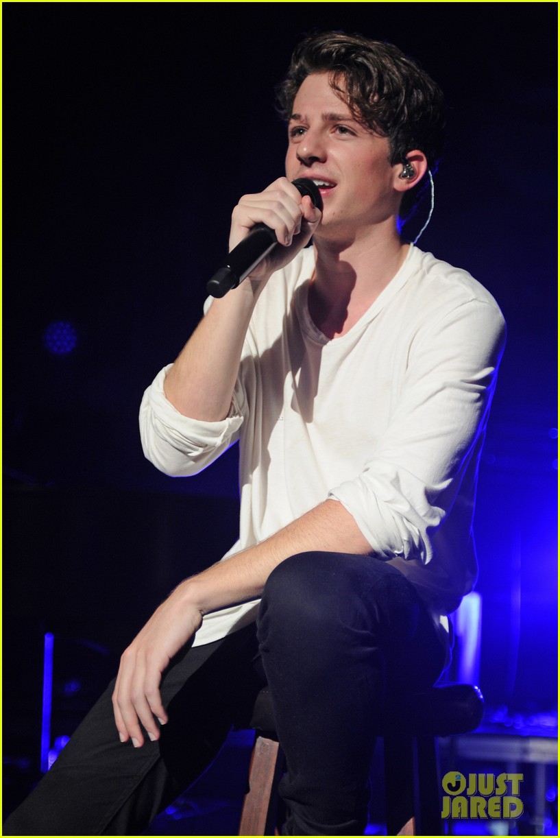 Charlie Puth Brings His 'Don't Talk' Tour to Miami Photo 1035335