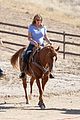 kendall caitlyn jenner go horseback riding 09