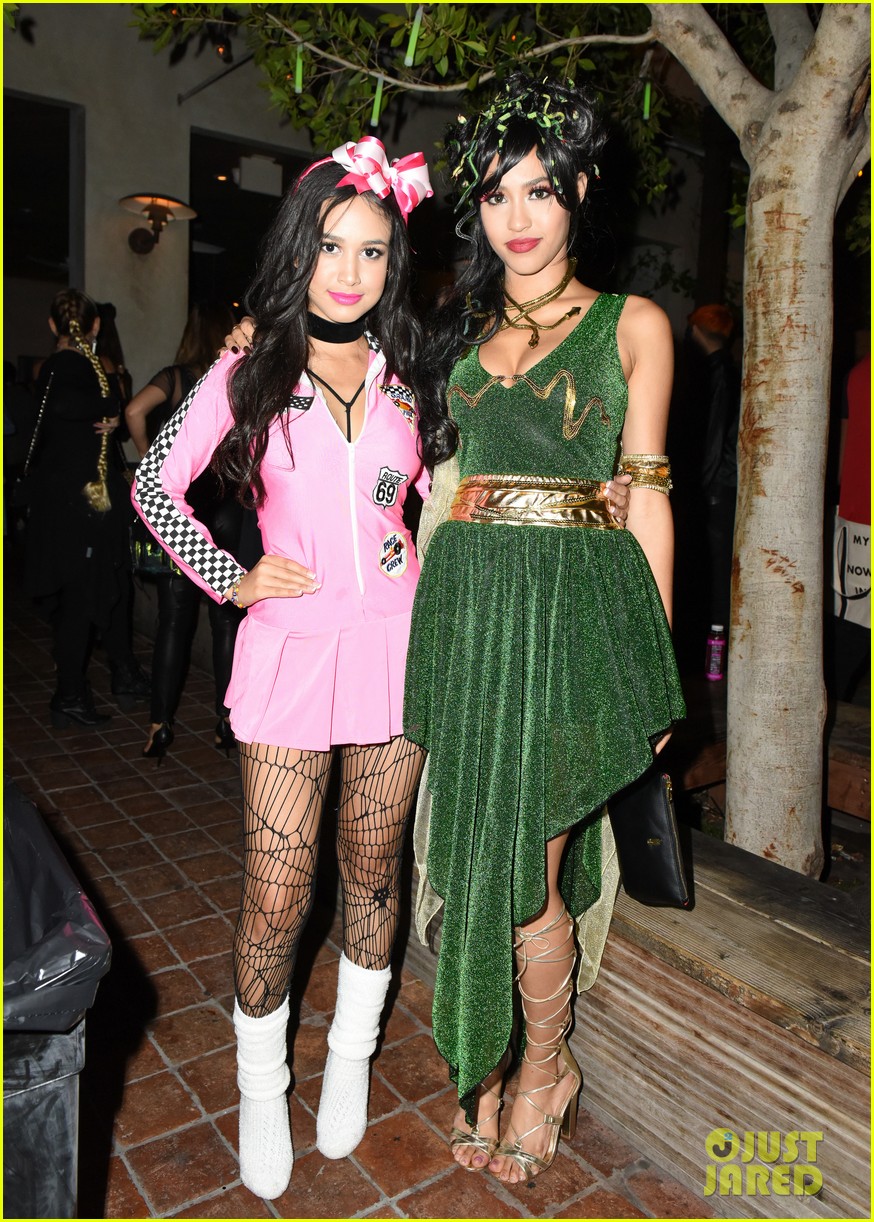Full Sized Photo of victoria justice keke palmer just jared halloween