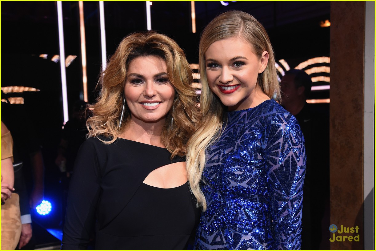 Full Sized Photo of kelsea ballerini meghan trainor jill scott cmt