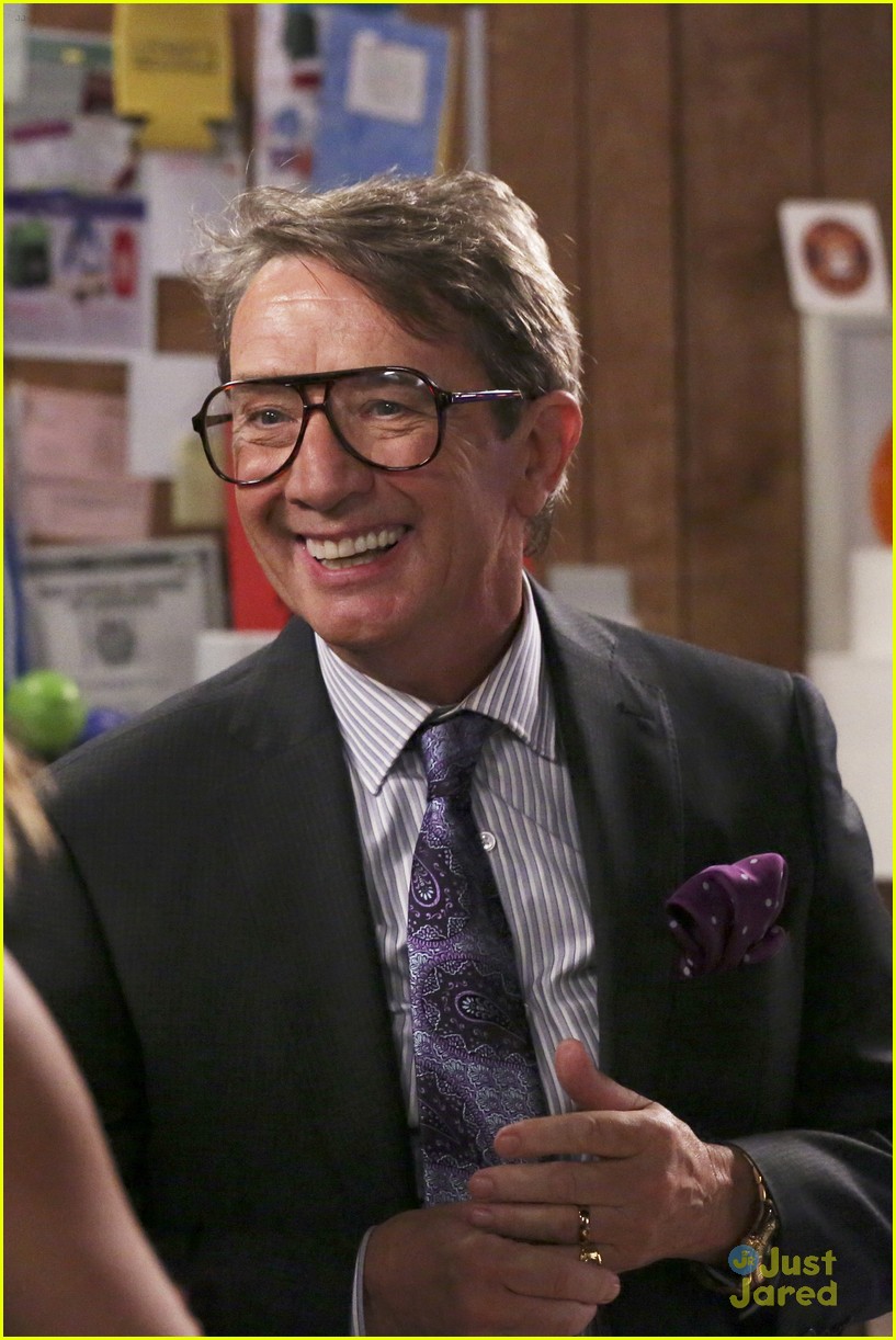 Full Sized Photo of lily luke halloween costumes modern family tonight 23 Nolan Gould is The