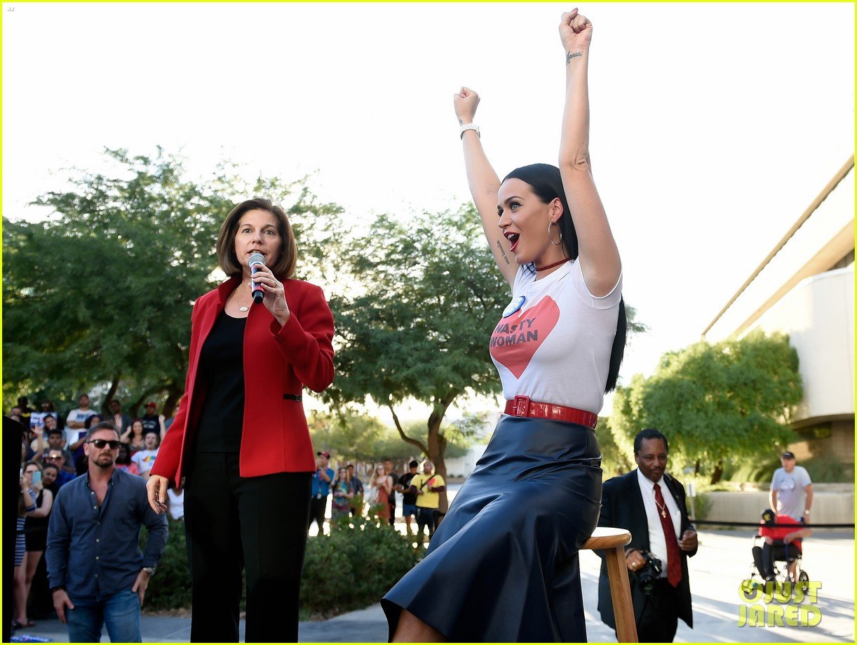 Katy Perry Went Back to College to Campaign for Hillary Clinton