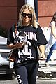 sofia richie dressed up her dog for a trip to the nail salon 02