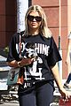 sofia richie dressed up her dog for a trip to the nail salon 05