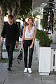 hailey baldwin steps out with a mystery man and pink hair 08