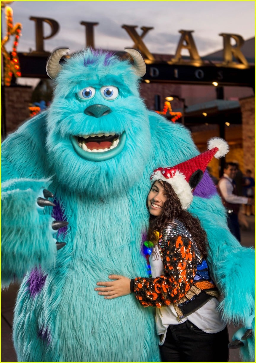 Alessia Cara Will Sing From Moana On Disney S Special Tonight Photo 1052755 Alessia Cara Pictures Just Jared Jr