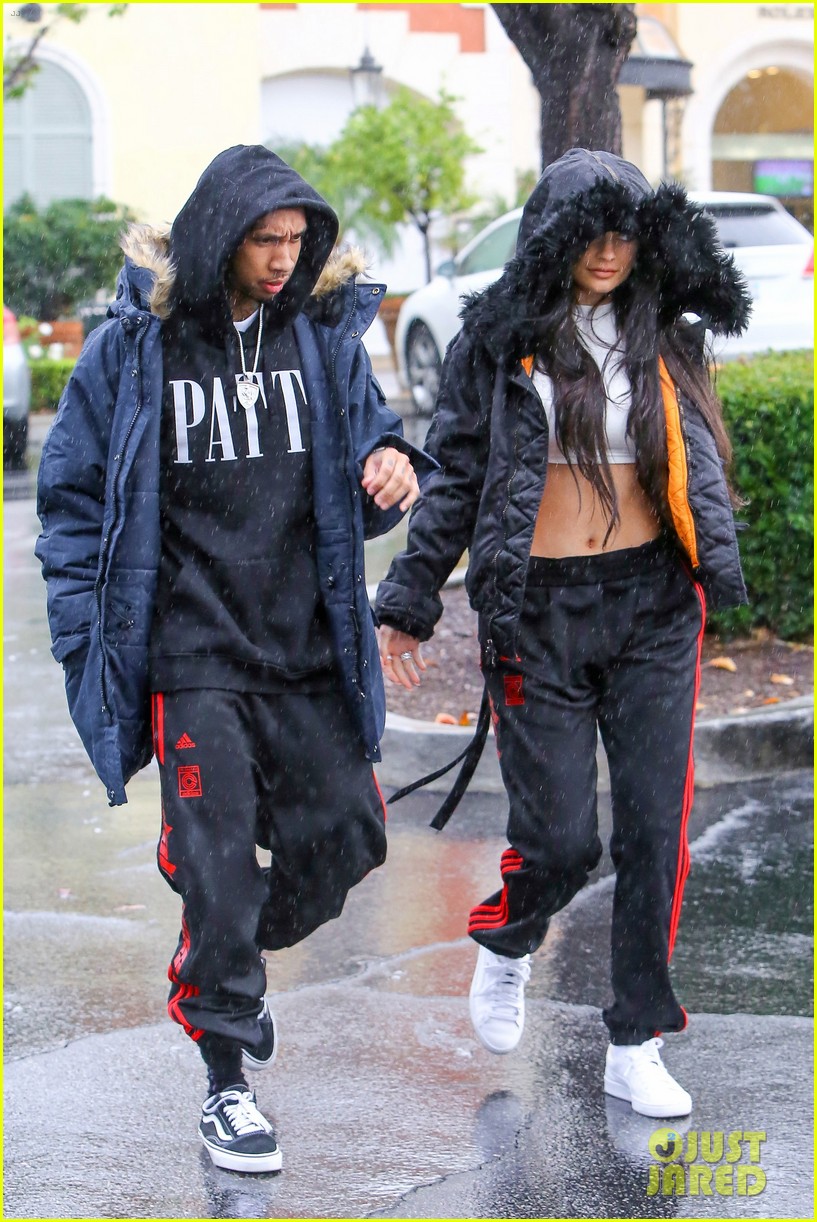 Kylie Jenner with Tyga January 30, 2016 – Star Style