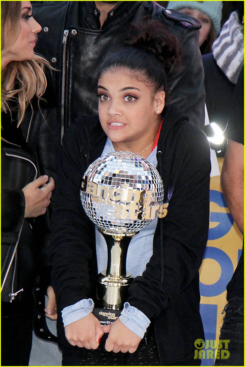 Laurie Hernandez Compares Her 'DWTS' Win to the Olympics! | Photo ...