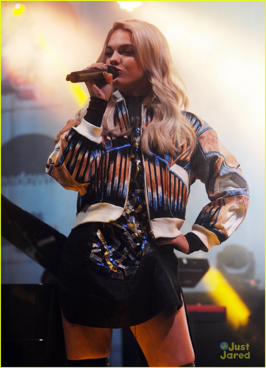 British Singer Louisa Johnson Fights With Her Bad Side In So Good