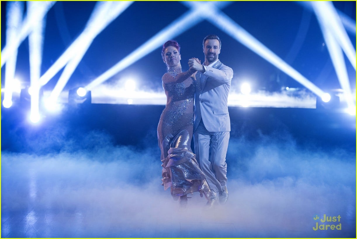 sharna burgess exclusive dwts blog knee injury more 12