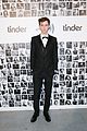 troye sivan celebrates lgbtq squality at tinder and glaad event 05