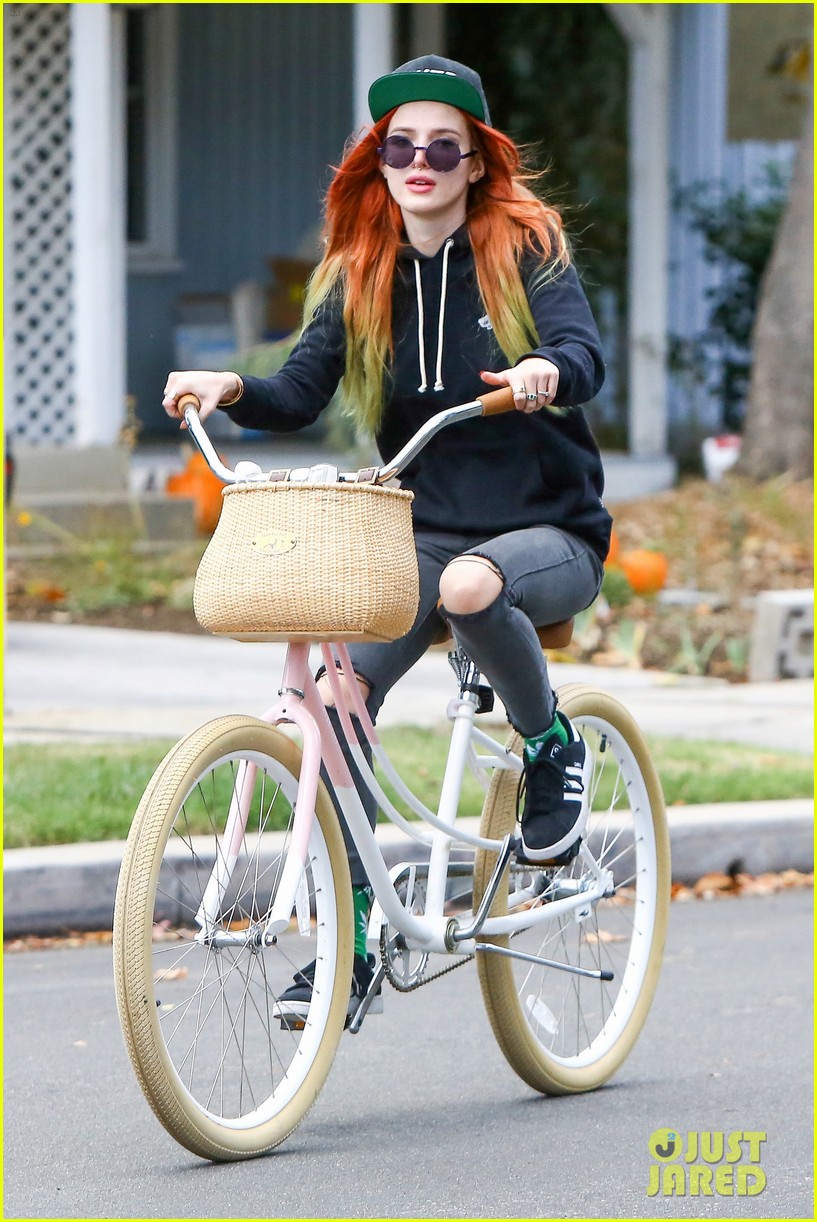 Full Sized Photo of bella thorne bike ride sunday 02 | VIDEO: Bella