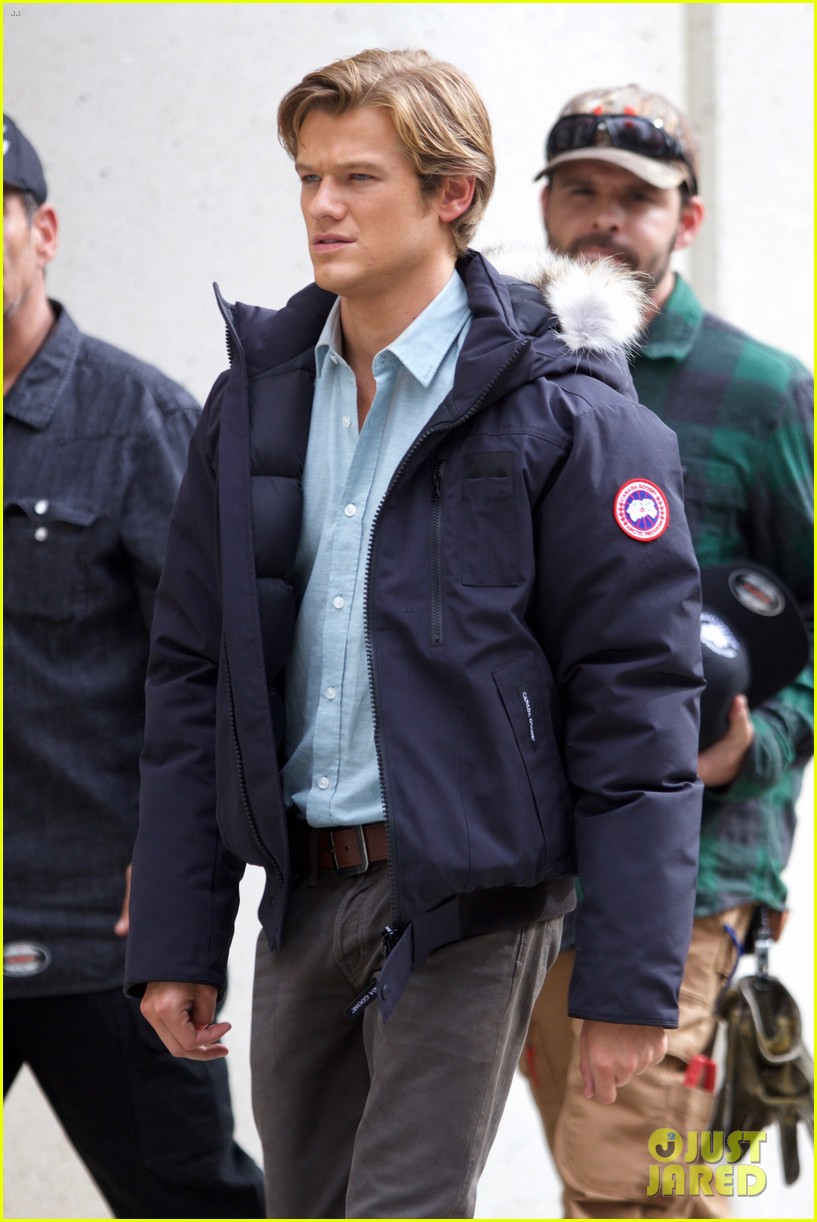 lucas till films macgyver in atlanta 02