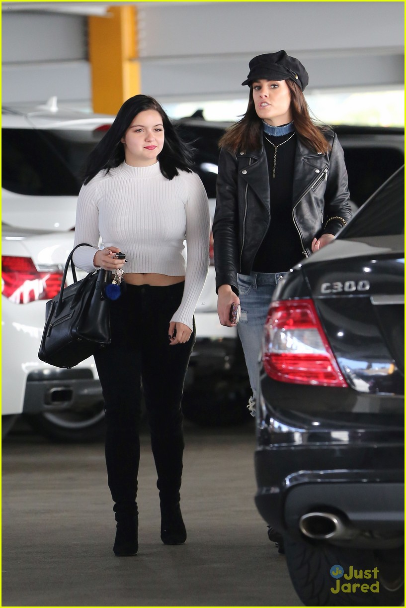 ariel winter fight back against haters advice 05
