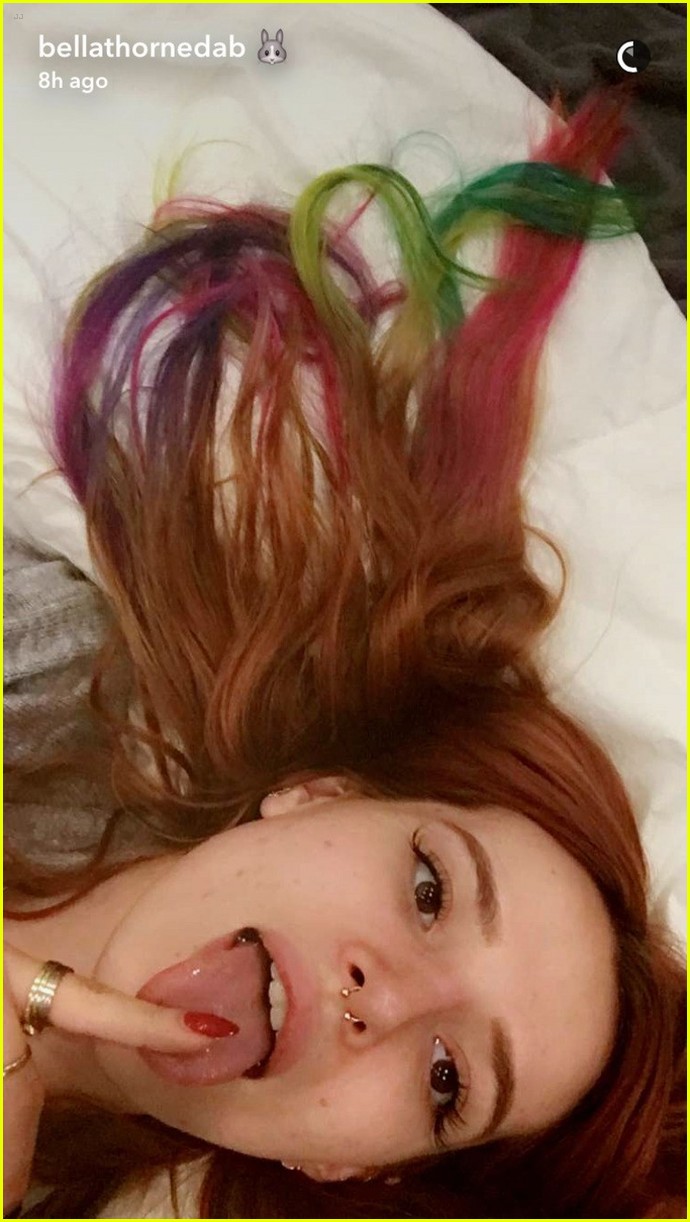 Bella Thorne Dip Dyes Hair In Green And Purple Photo 1058584 Photo Gallery Just Jared Jr
