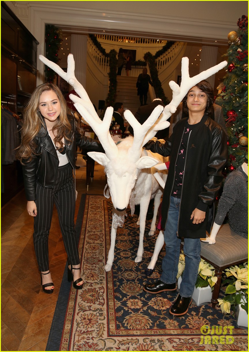 Olivia Holt, Yara Shahidi, & Brec Bassinger Show Off Fashion Style at