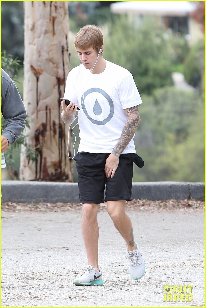 Justin Bieber Charged For Allegedly Assaulting Photographer in ...