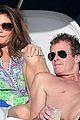 cindy crawford family spend christmas at beach 04