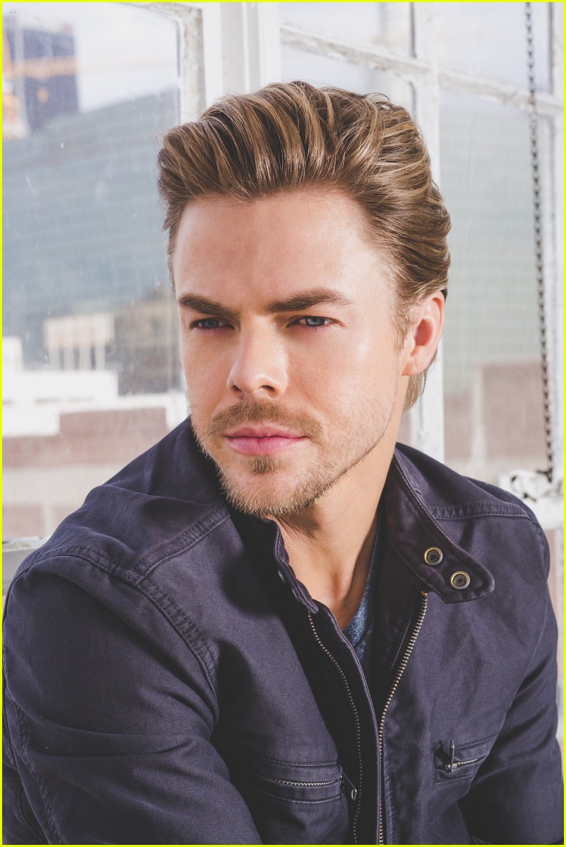 Full Sized Photo Of Derek Hough Hairspray Message Box Gift 05 Derek full-sized-photo-of-derek-hough-hairspray-message-box-gift-05-derek