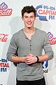 shawn mendes flies to london for jingle bell ball right after snl 02